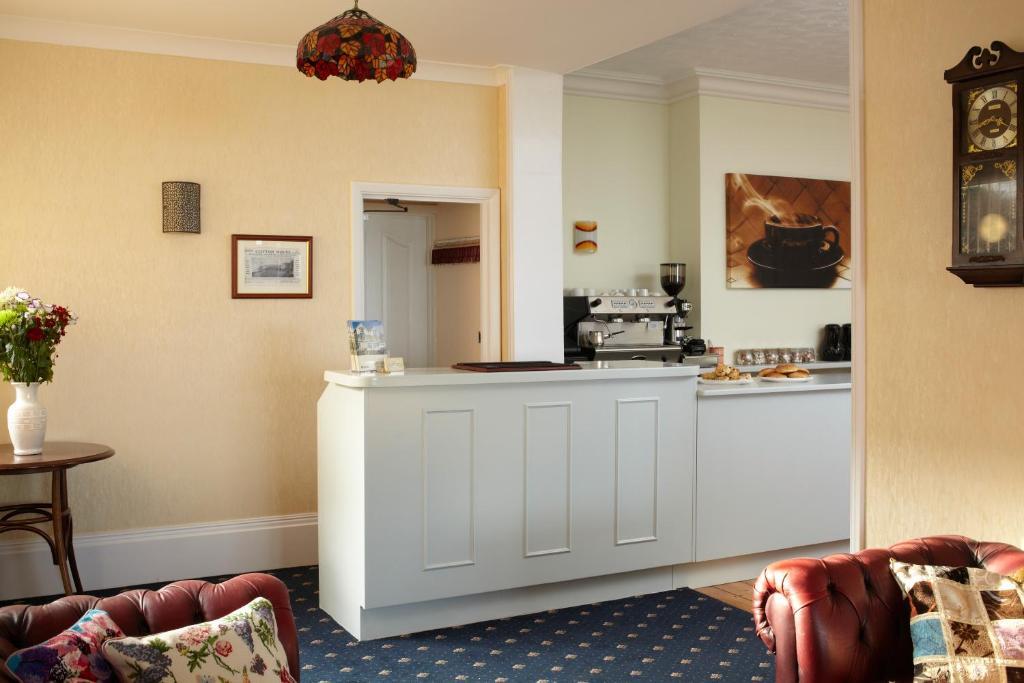 The Clifton Hotel